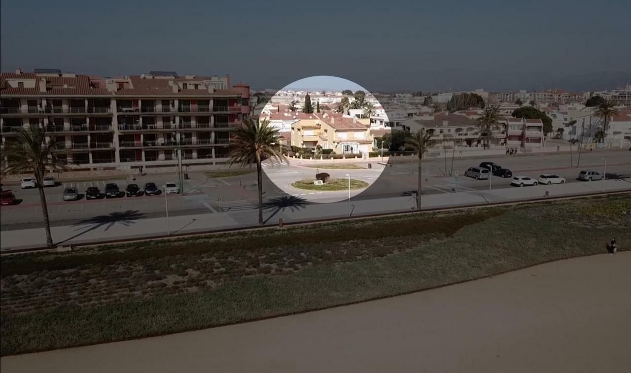 Apartament Amb Jardi A La Platja D'Empuriabrava Eksteriør billede