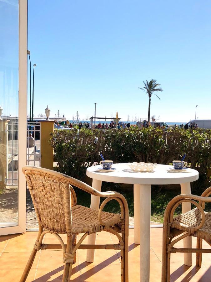 Apartament Amb Jardi A La Platja D'Empuriabrava Eksteriør billede