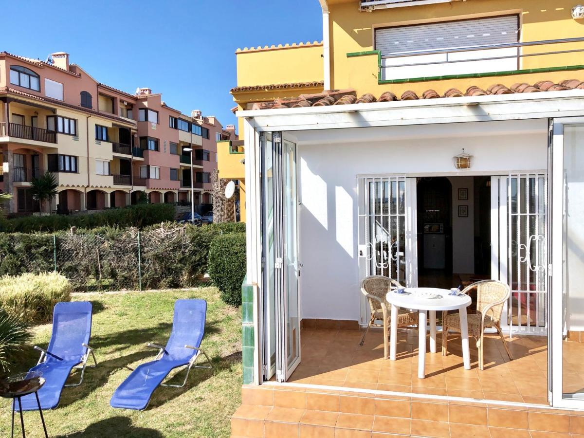 Apartament Amb Jardi A La Platja D'Empuriabrava Eksteriør billede